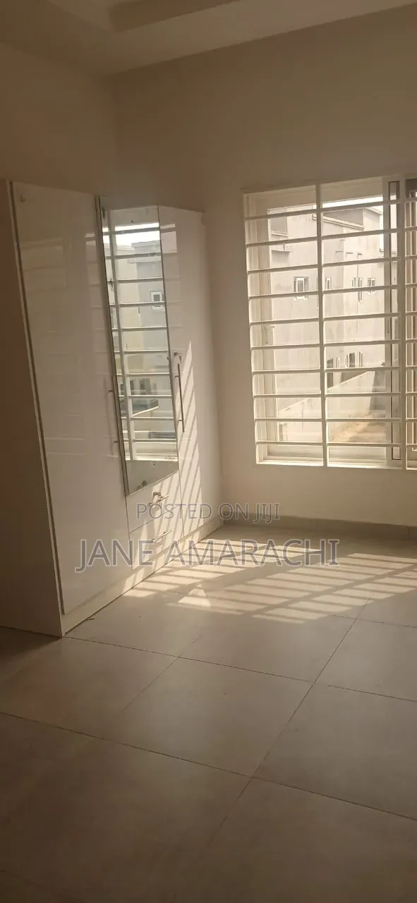 3bdrm Duplex in Manet for rent
