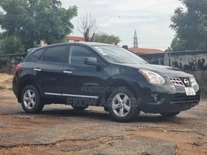Nissan Rogue S 2012 Black