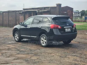 Nissan Rogue S 2012 Black