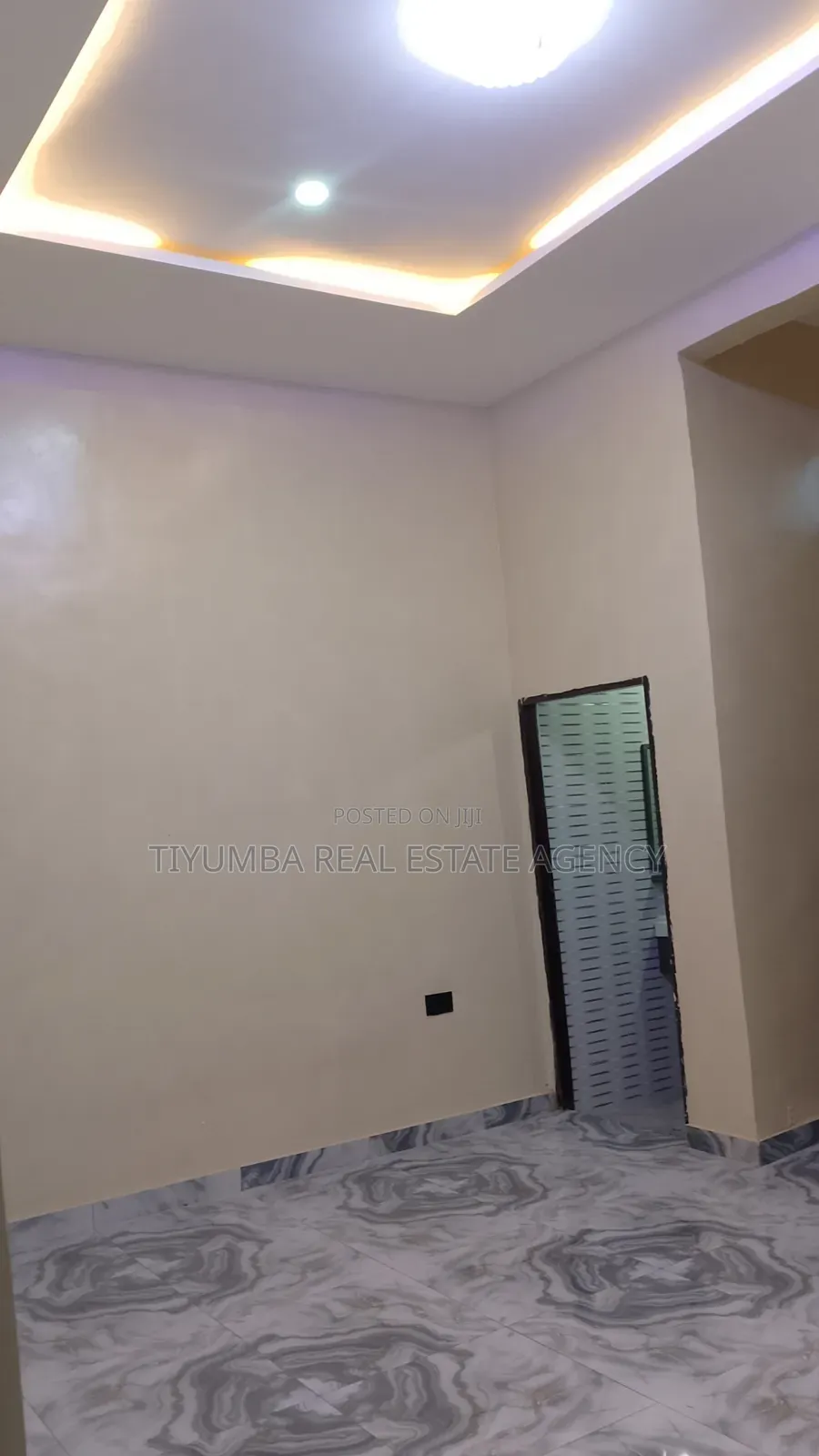 1bdrm Apartment in Ogbojo., Police Station for rent