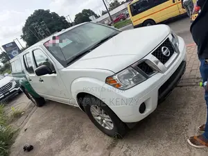 Nissan Frontier 2018 White