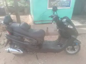 SYM Symnh 2025 Black