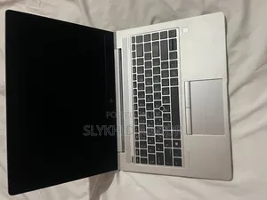 Laptop HP EliteBook 840 G3 8GB AMD Ryzen 3 SSD 256GB