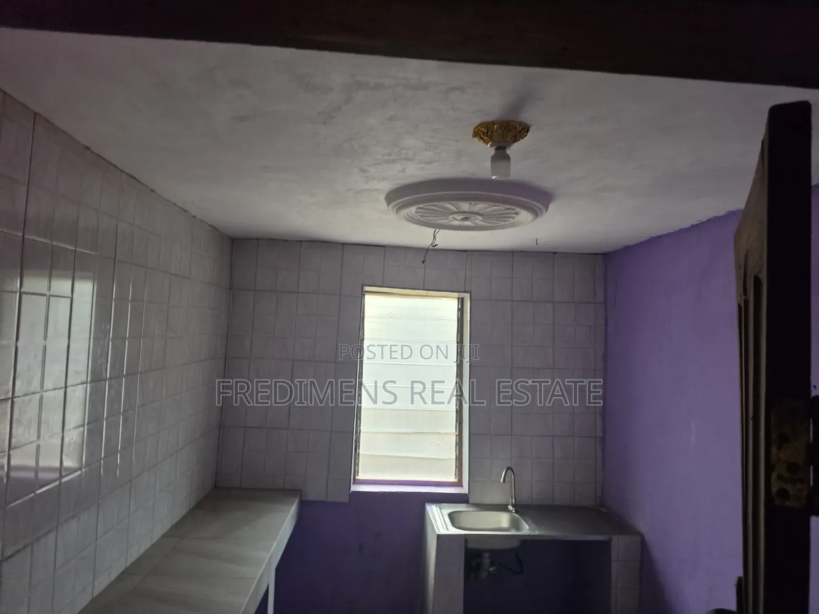 3bdrm Apartment in Fredimens Real, Afigya-Kwabre for rent