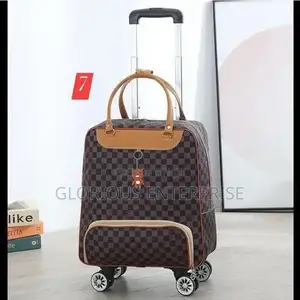 Traveling Bag With Wheels