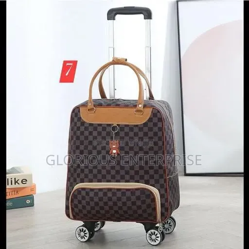 Traveling Bag With Wheels