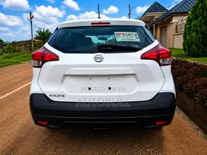Nissan Kicks S 2018 White