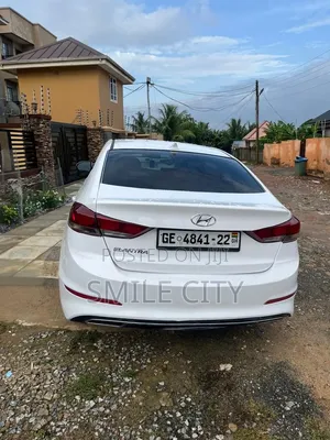 Hyundai Elantra 2018 White