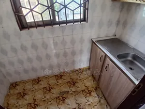 1bdrm Apartment in Cemetery Area for rent