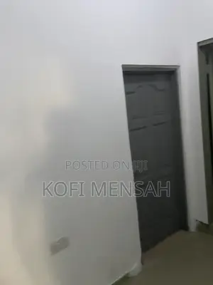 2bdrm Apartment in Oxford Street for rent