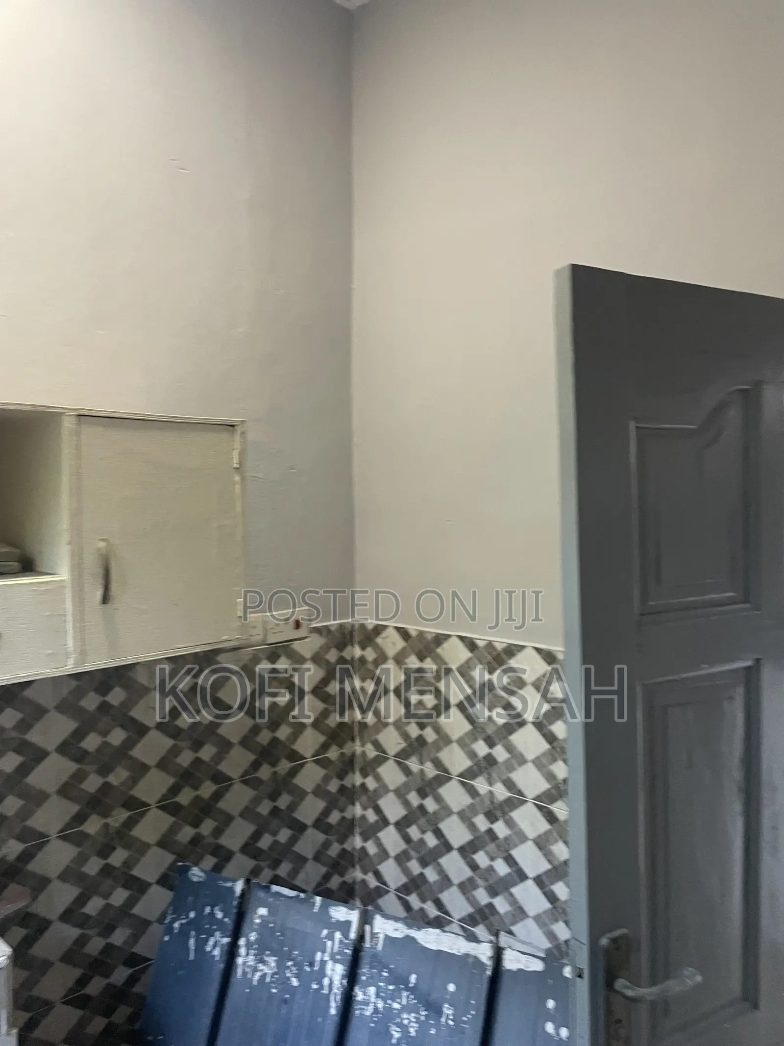 2bdrm Apartment in Oxford Street for rent