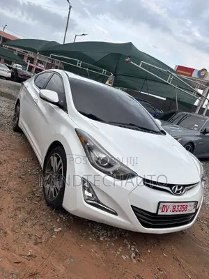 Hyundai Elantra Limited 4dr Sedan (1.8L 4cyl 6A) 2015 White