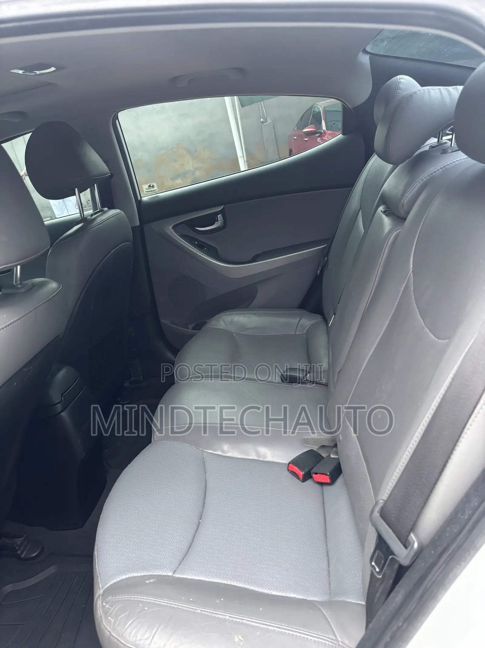 Hyundai Elantra Limited 4dr Sedan (1.8L 4cyl 6A) 2015 White