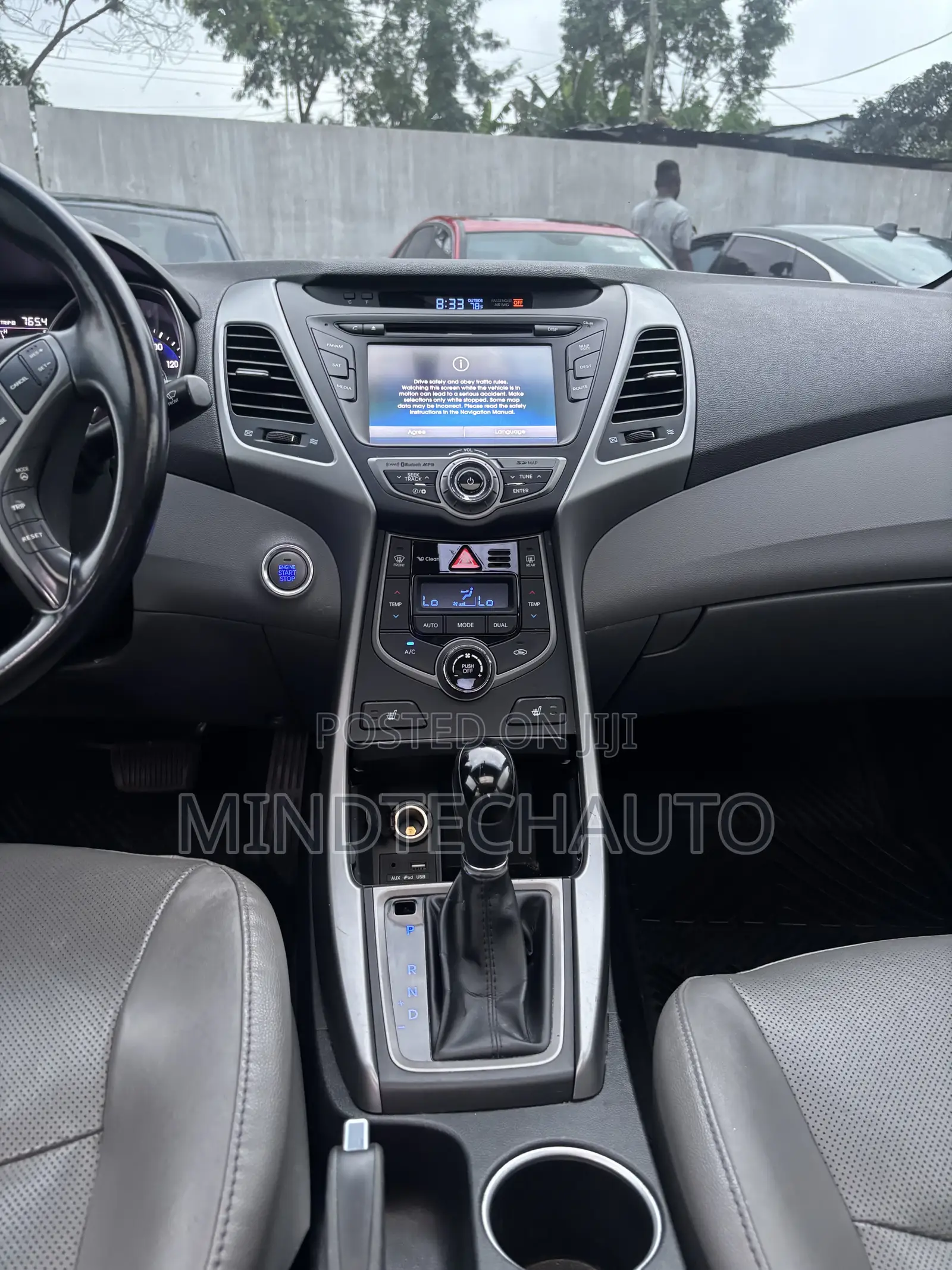 Hyundai Elantra Limited 4dr Sedan (1.8L 4cyl 6A) 2015 White