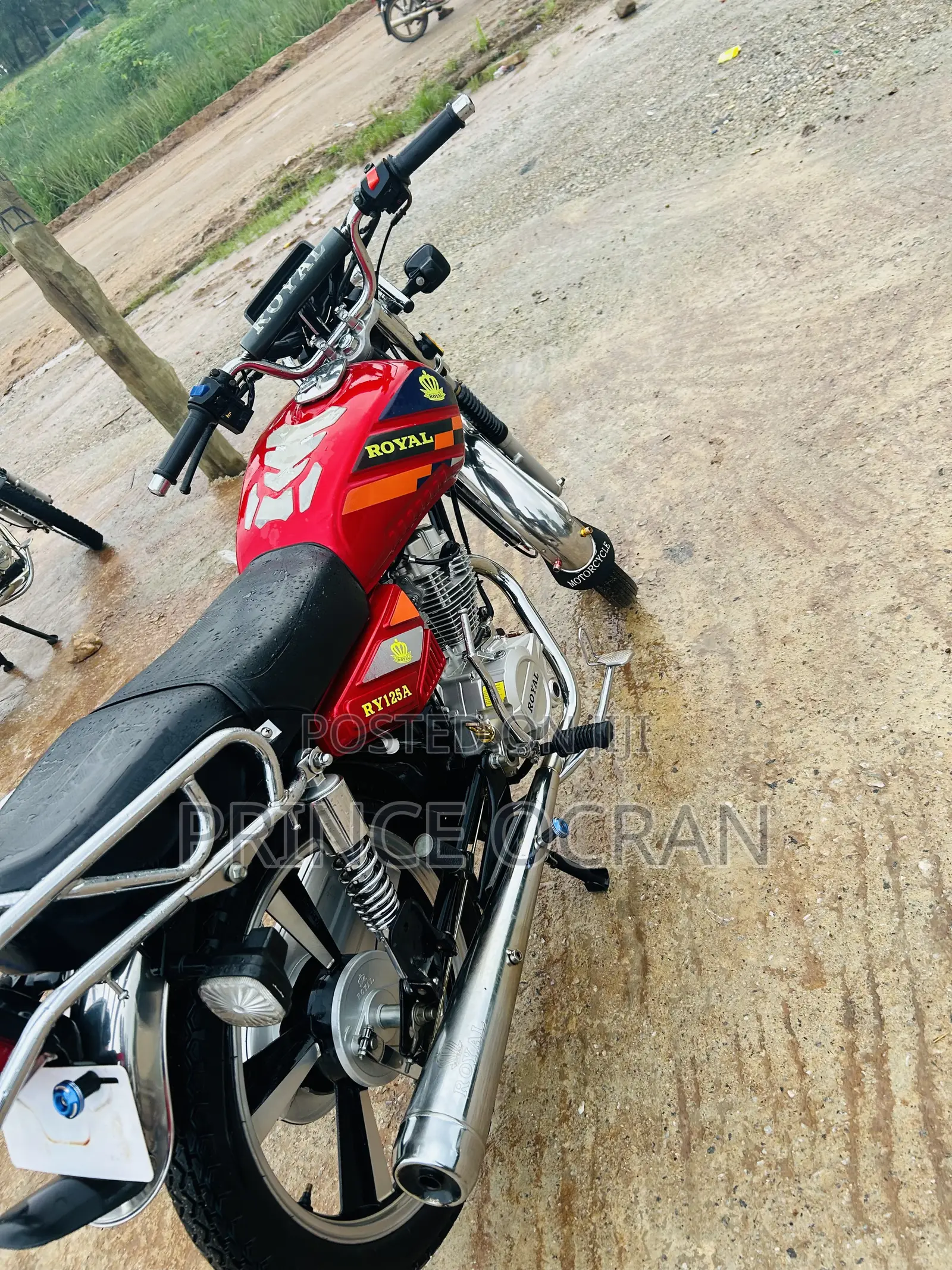 New Royal RY125 2026 Red