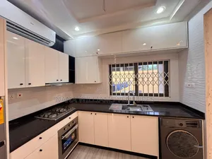 1bdrm Room & Parlour in East Legon Model, American House for rent