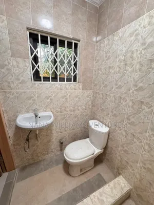 1bdrm Room & Parlour in East Legon Model, American House for rent