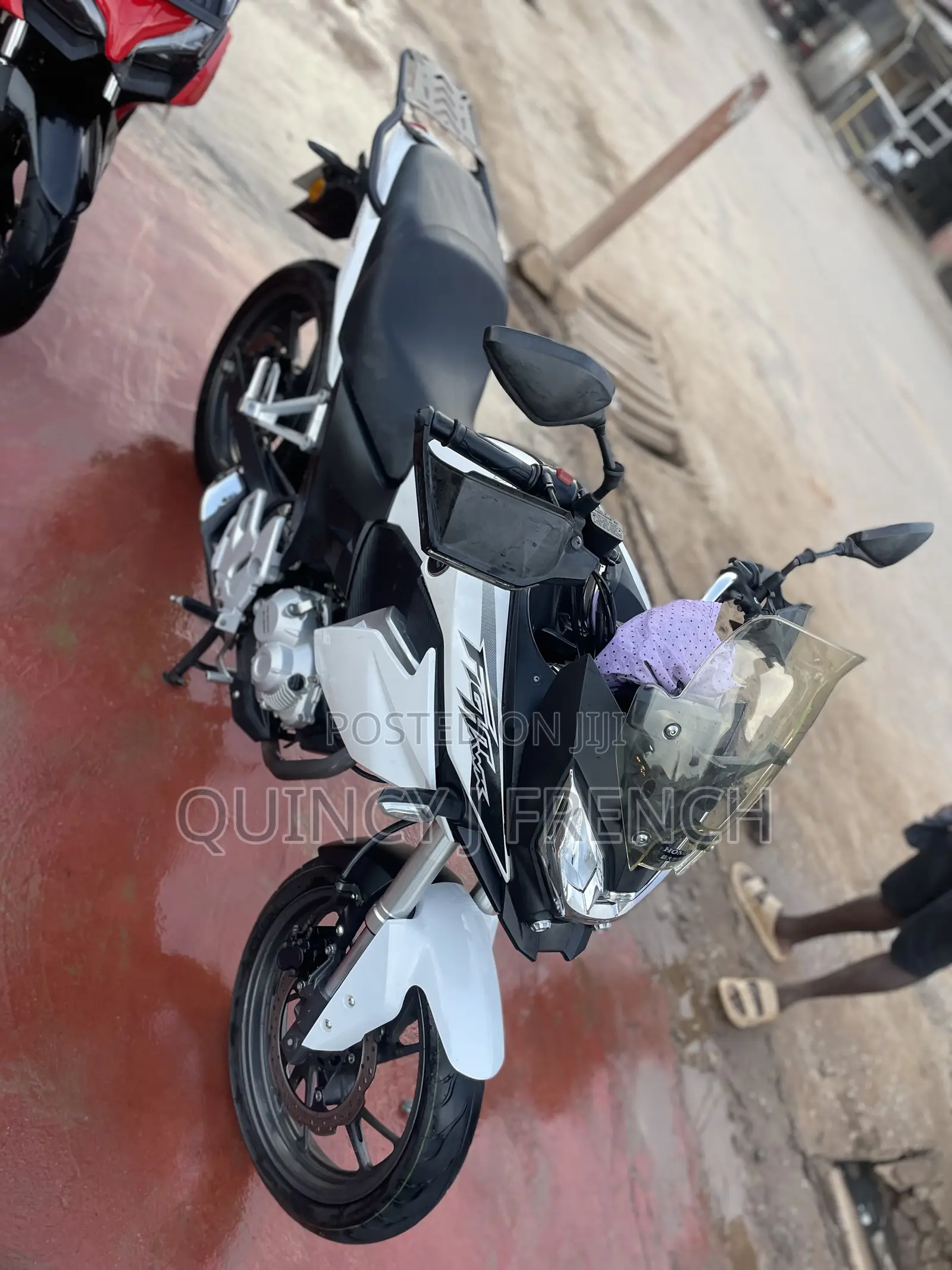 Honda CB 2021 White