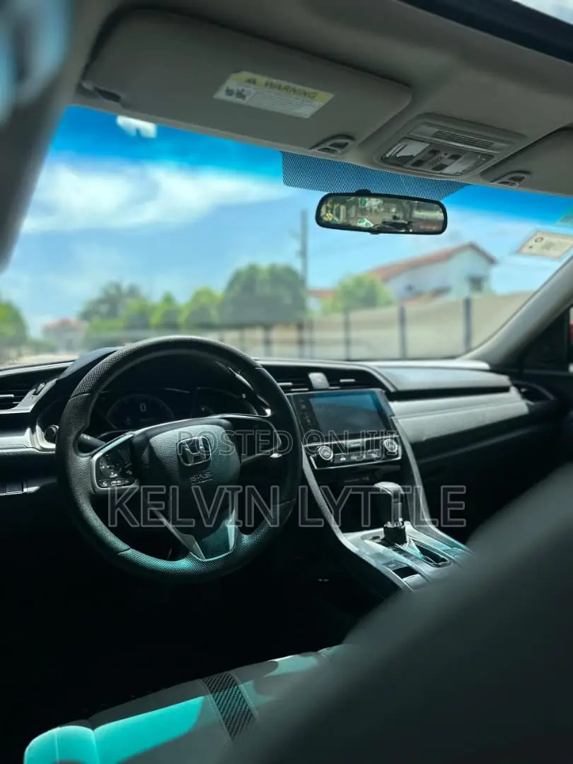 Honda Civic 2018 Gray