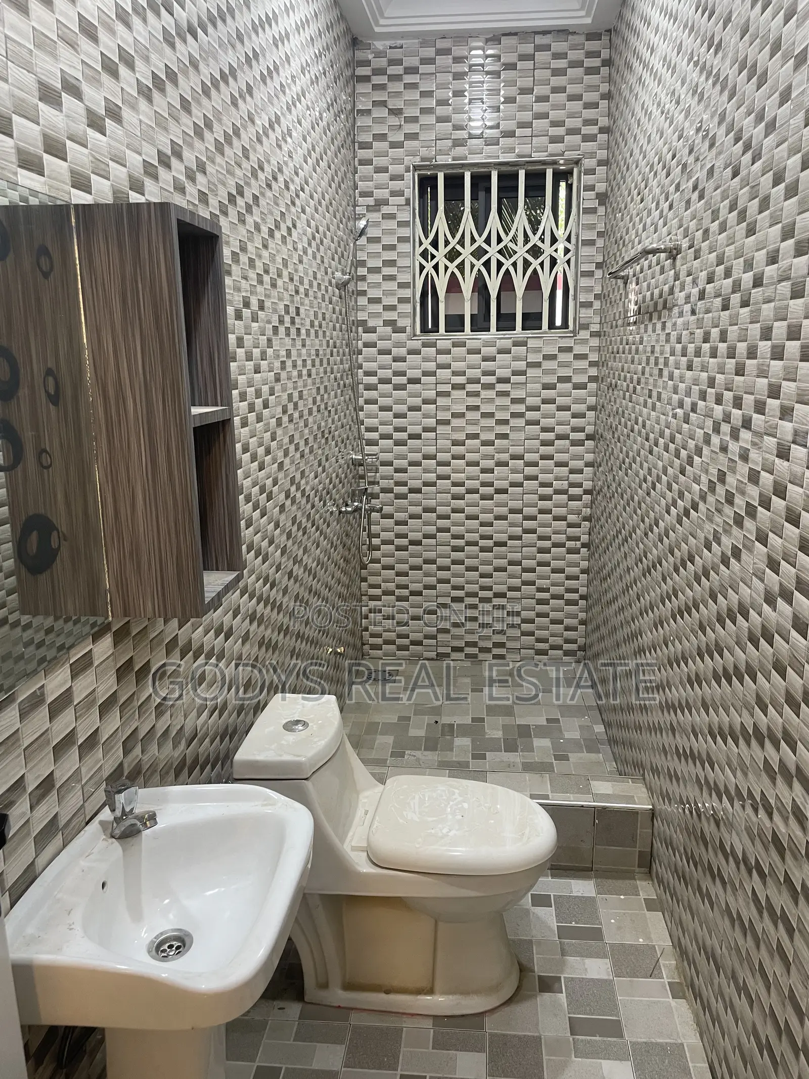 1bdrm Apartment in Kasoa Ofankor for rent