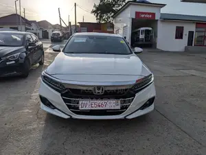 Honda Accord Touring 2.0T 2021 White