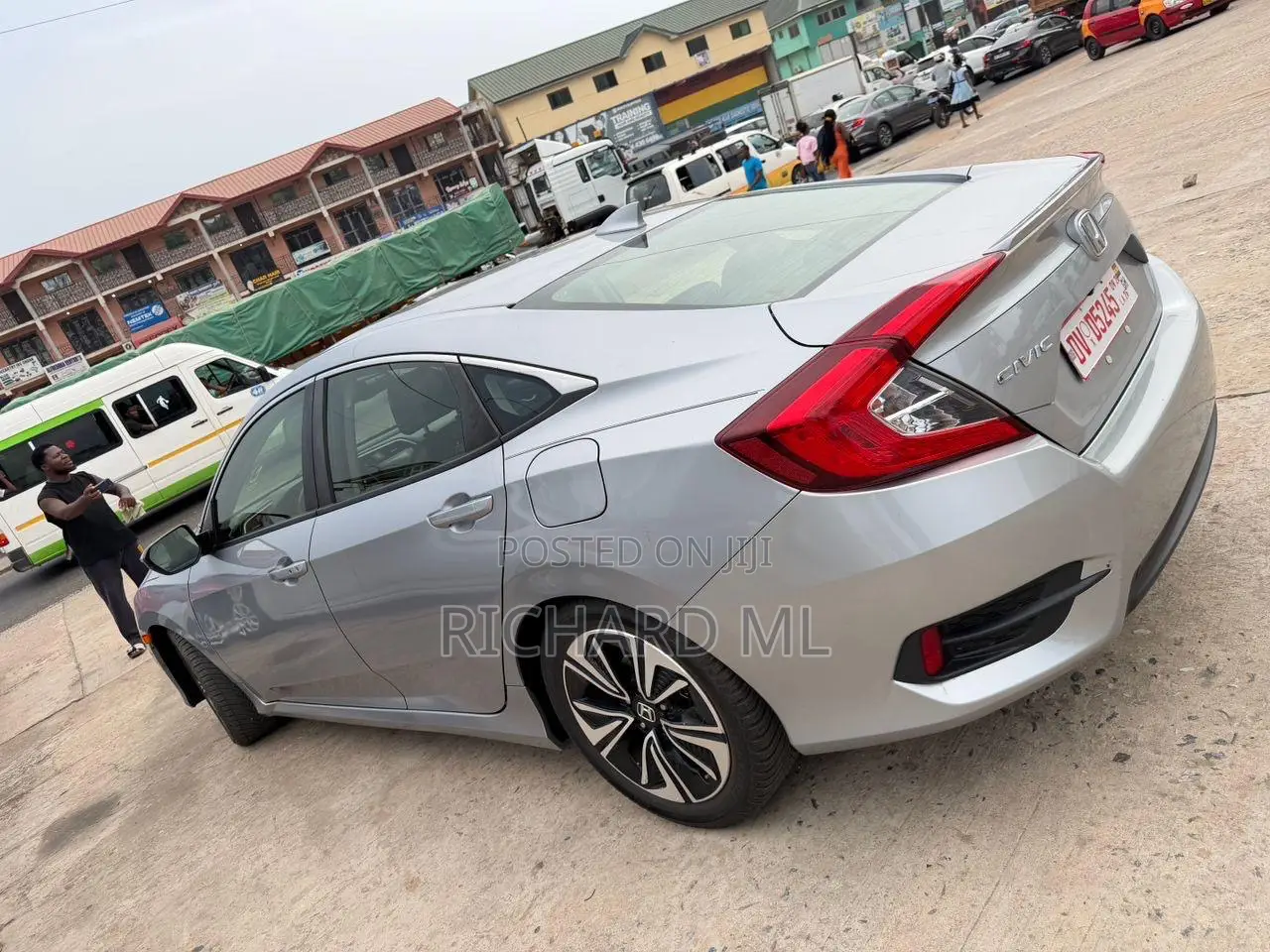 Honda Civic EX-L Sedan 2018 Silver