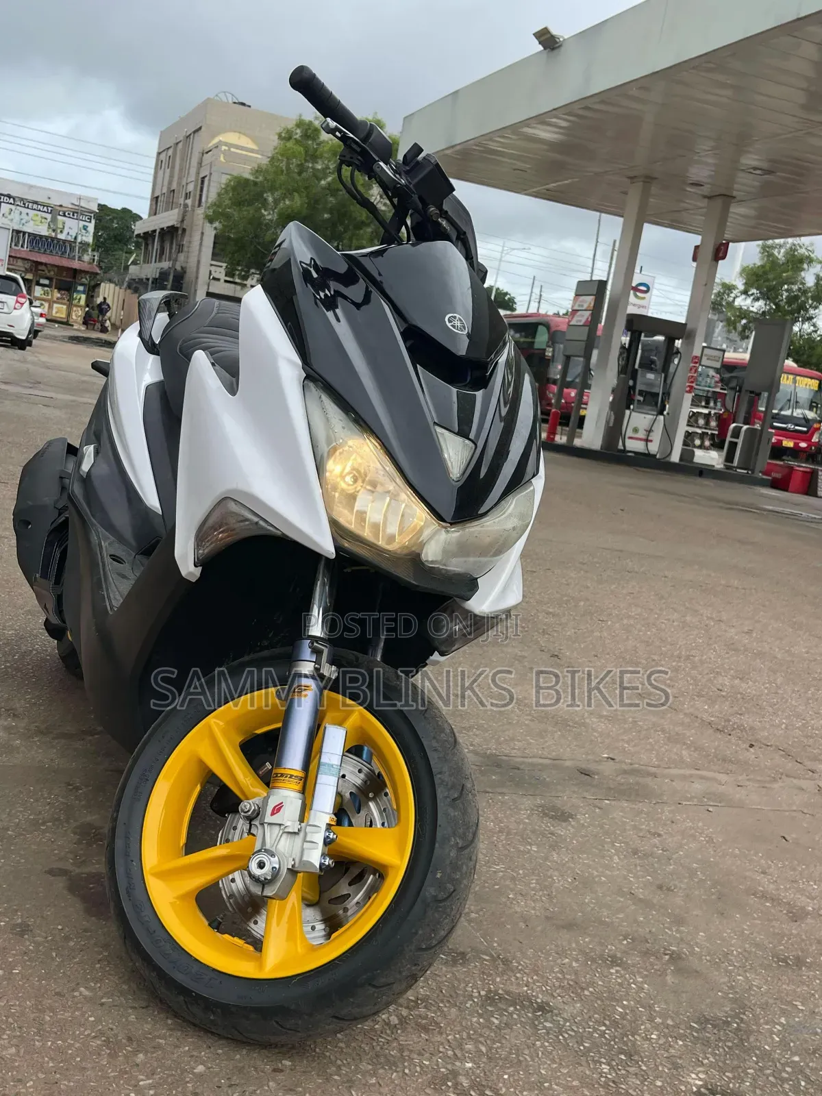 Yamaha 2024 Black