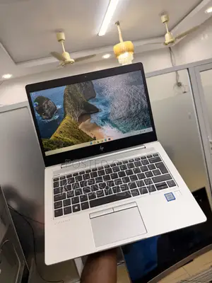 Laptop HP EliteBook 840 G5 8GB Intel Core i5 SSD 256GB