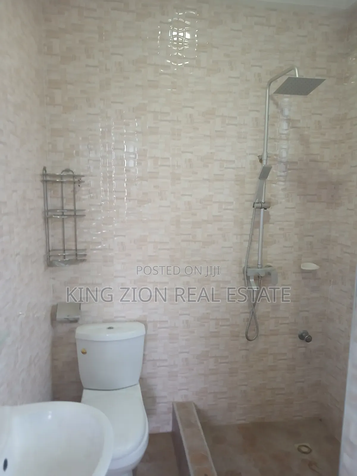 2bdrm Apartment in Kingzion Real, Abrantie for rent