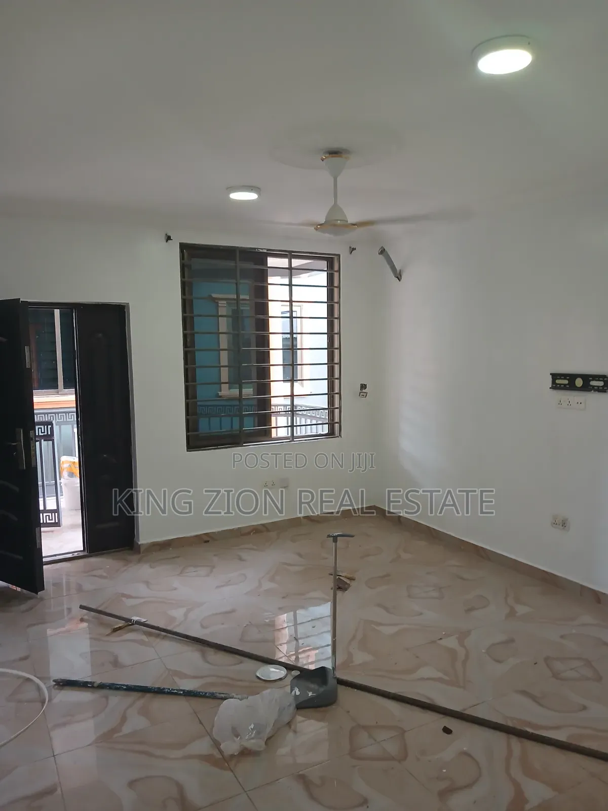 2bdrm Apartment in Kingzion Real, Abrantie for rent
