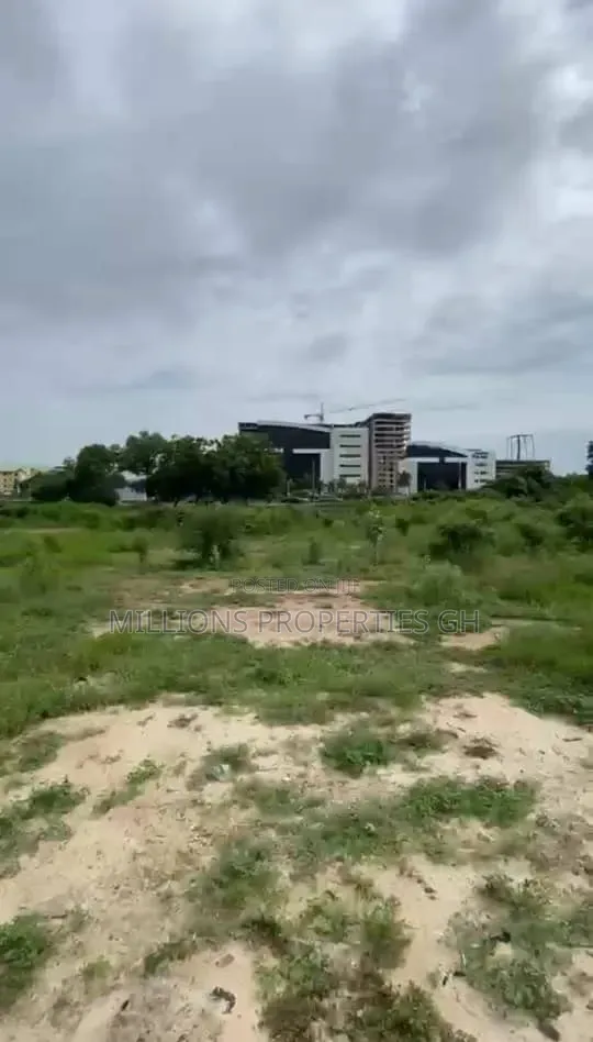 10 Plots 4sale Airport West Accra