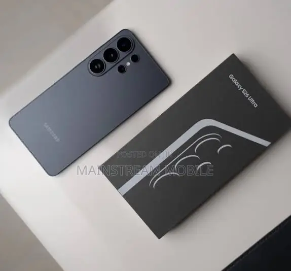 New Samsung Galaxy S26 Ultra 5G 1 TB Gray