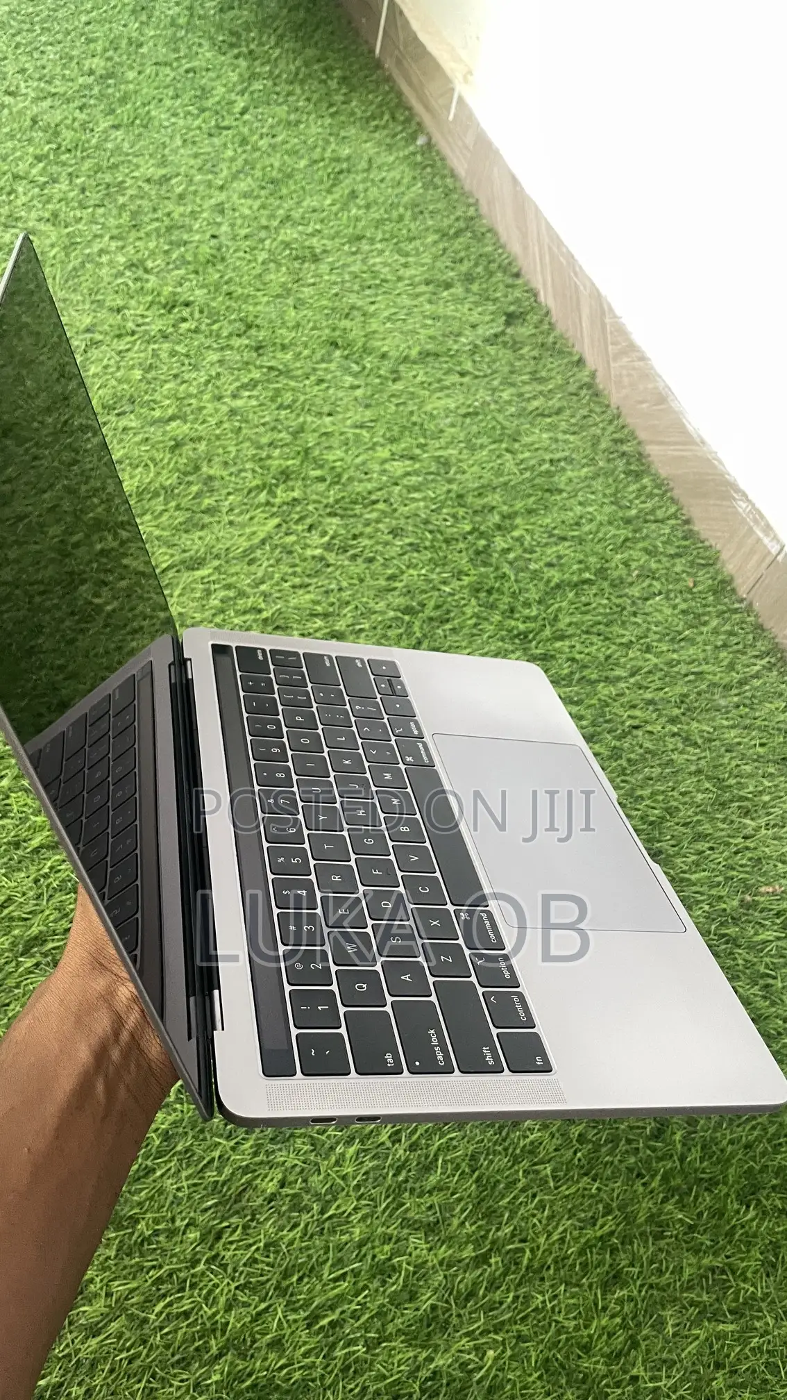 Laptop Apple MacBook Pro 16GB Intel Core i5 SSD 512GB