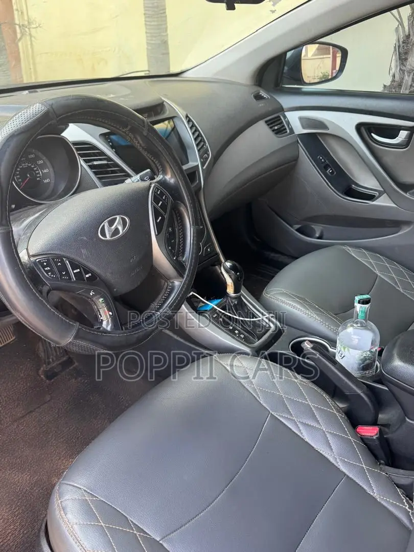 Hyundai Elantra 2015 Gray