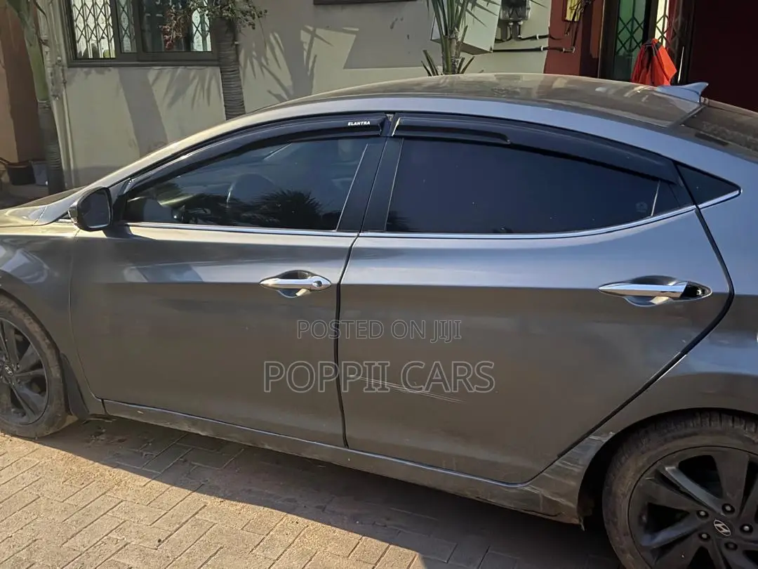 Hyundai Elantra 2015 Gray