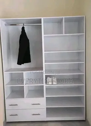 Modular Adjustable Wardrobe System – 90-200cm*