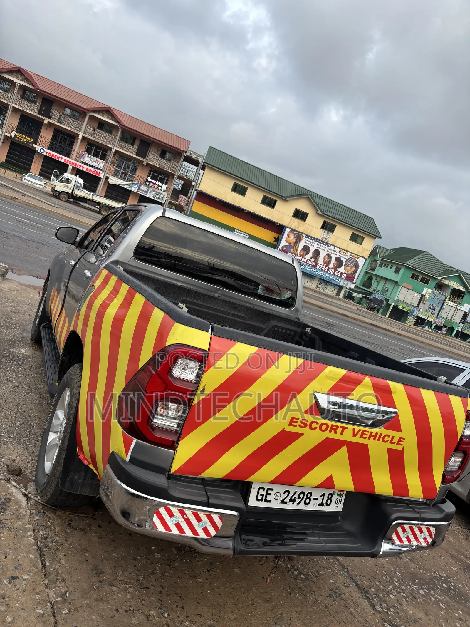 Toyota Hilux Revo Double Cab Deisel 2.4 RWD 2018 Silver
