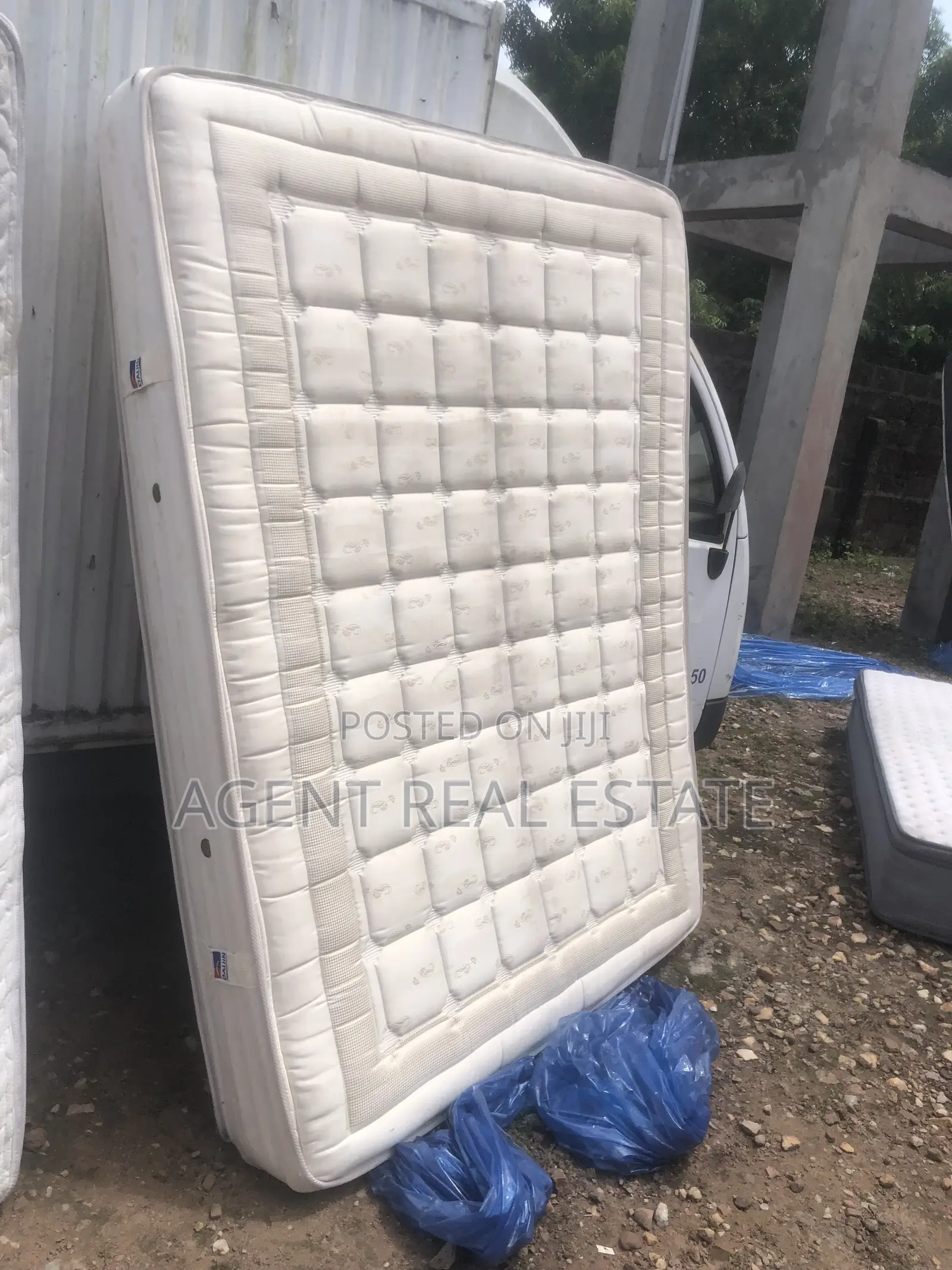 Queen Sized Mattress At Ho( Orthopedic Mattress Korean)