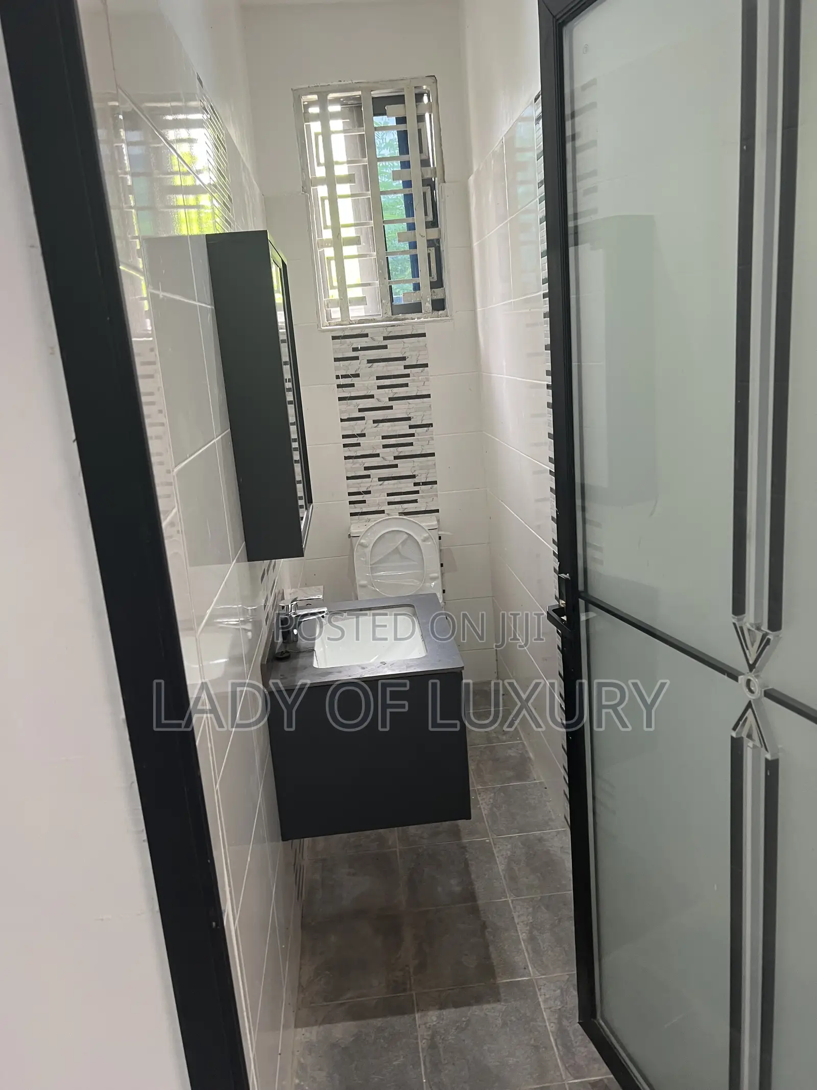 Mini Flat in Lady Of Luxury Real, Olebu for sale
