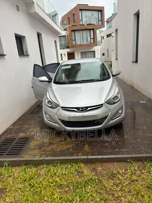 Hyundai Avante 2015 Silver