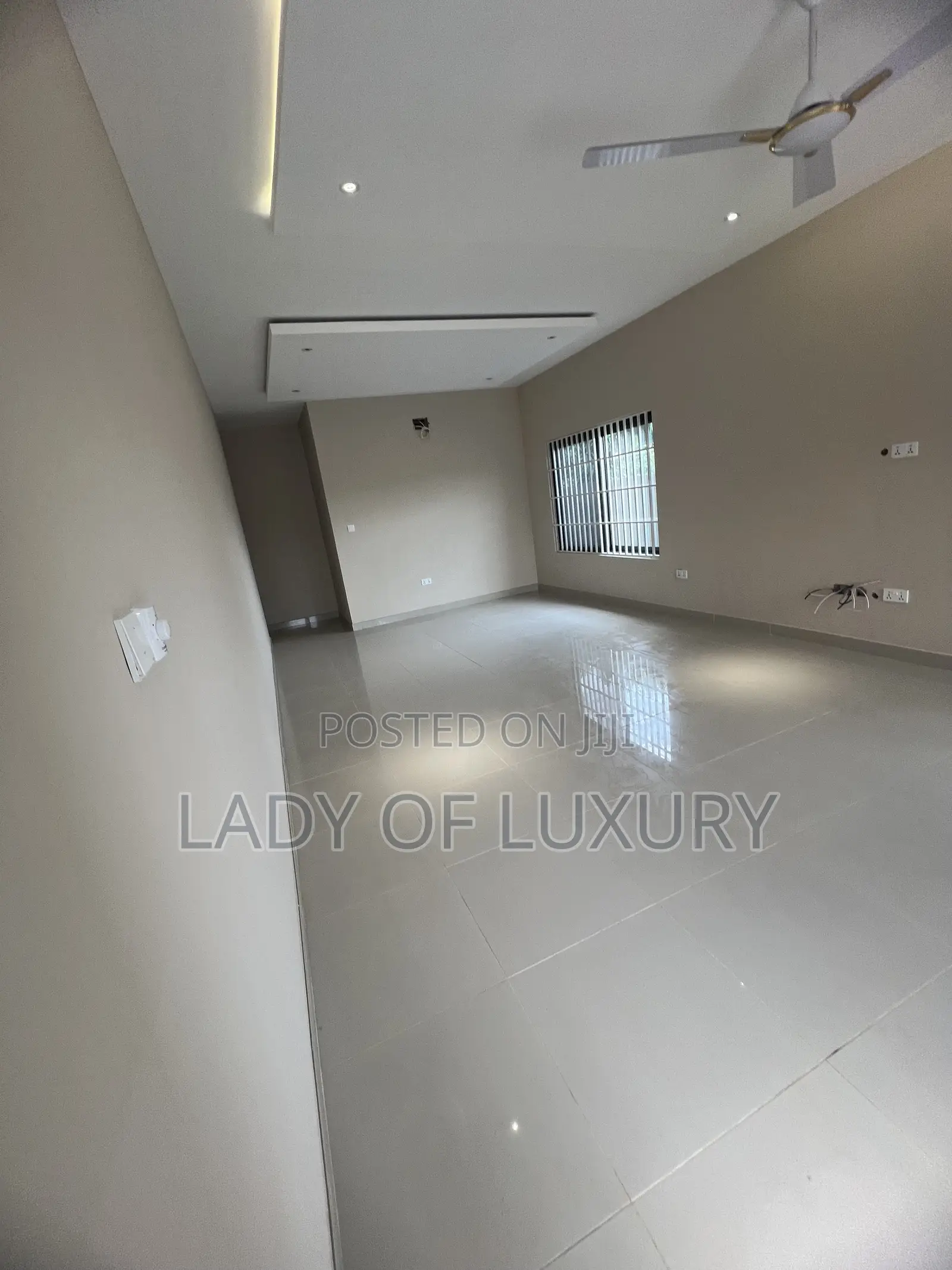 Mini Flat in Lady Of Luxury Real, Olebu for rent