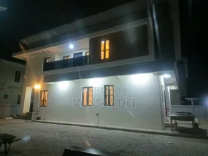 Architects and Builders