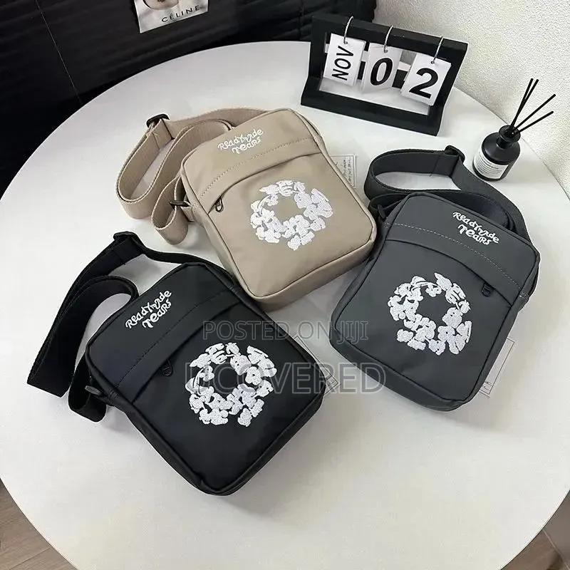 Essential Side/Waist Bag