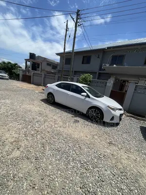 Toyota Corolla 2015 White