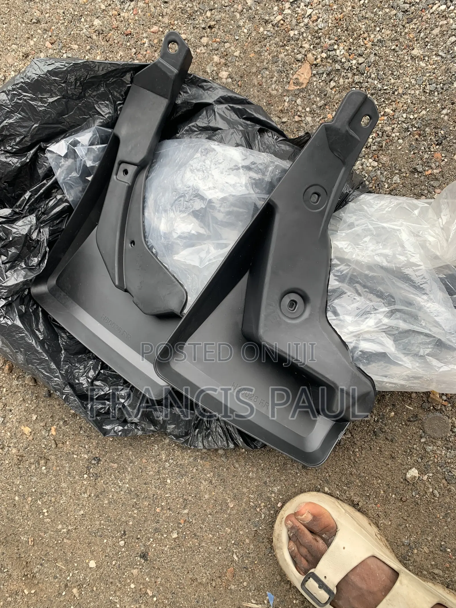 Molded Black Rubber Plastic Splash Guards