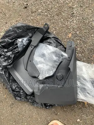 Molded Black Rubber Plastic Splash Guards