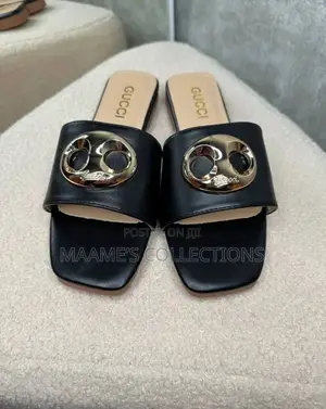 Women Gucci Blondie Flat Sandals / Sippers ( It Comes With a Box)