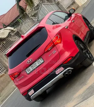 Hyundai Santa Fe 2016 Red