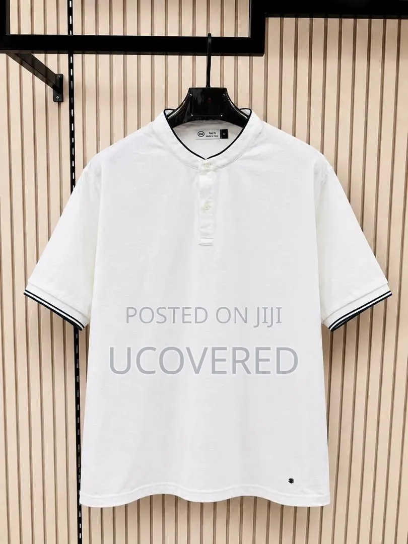 Casual Men's Knit Polo Shirts Feature Half-Zip Closures