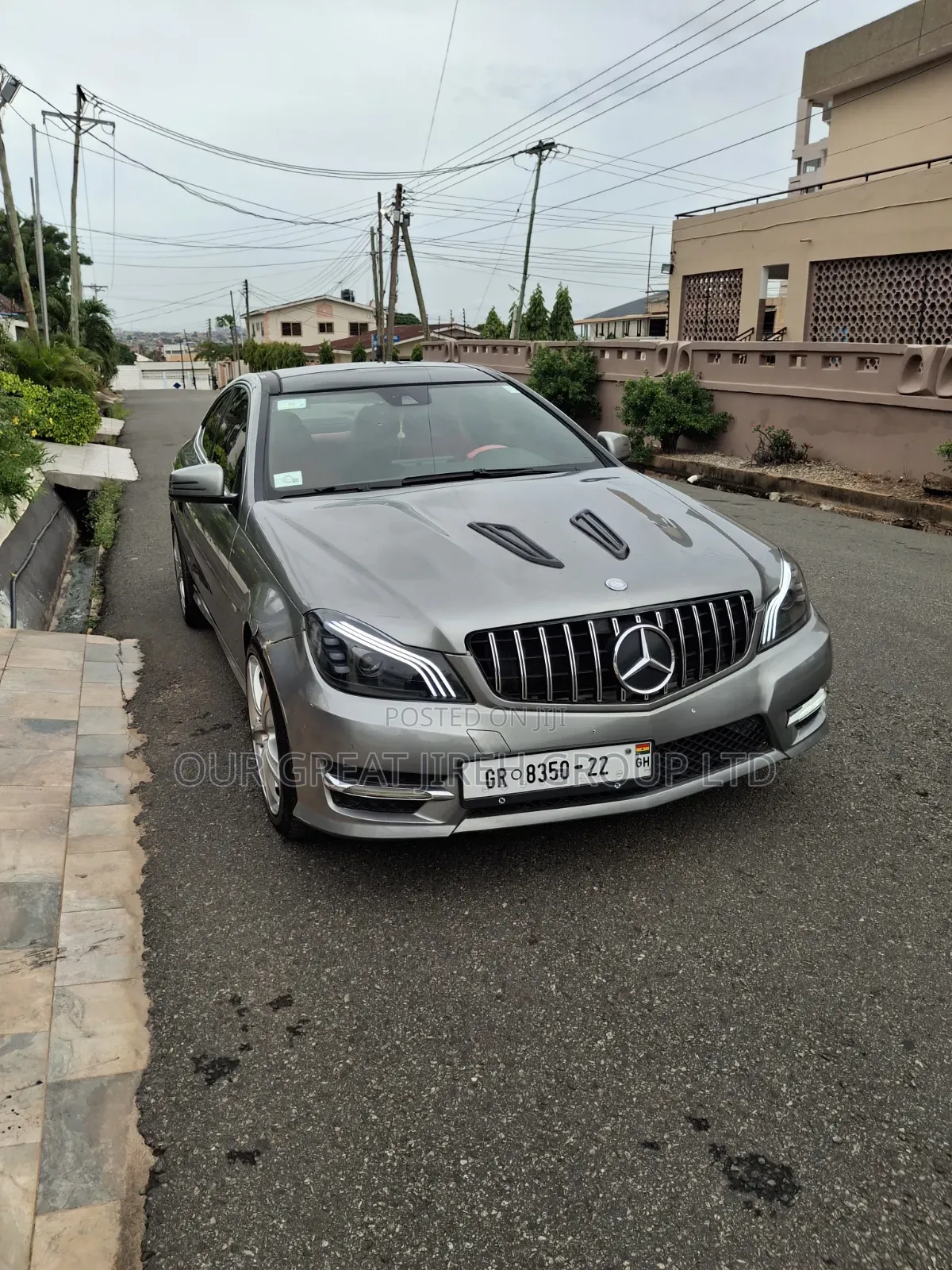 Mercedes-Benz C350 2012 Gray